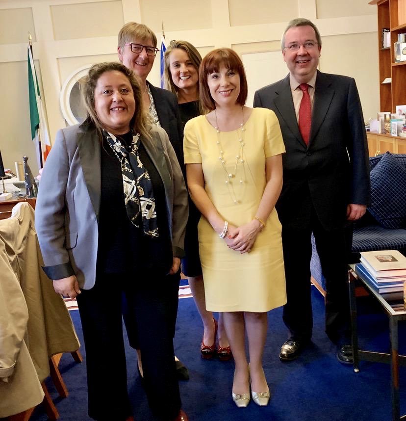 wexfordopera's tweet photo. Great to meet with Minister for Culture, Heritage and the Gaeltacht Josepha Madigan in Dublin yesterday!

Pictured here Chairwoman Dr. Mary Kelly, Geraldine Karlsson, Artistic Director designate Rosetta Cucchi, CEO David McLoughlin and @josephamadigan https://t.co/J5TS1lTb8q