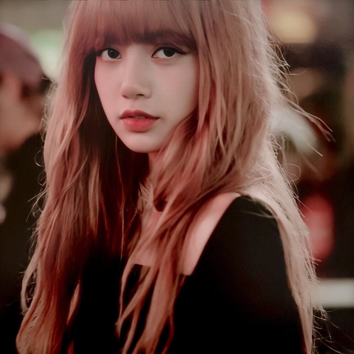 lisa pics tweet media