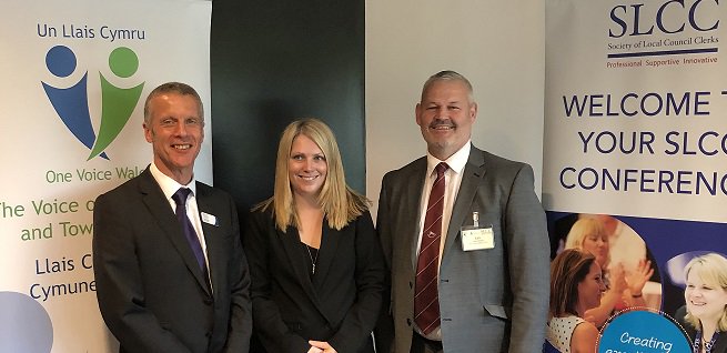 SLCCnews's tweet photo. Hannah Blythyn AM speaks at her first official engagement since becoming Deputy Minister for Housing & Local Government #SLCCOVW @onevoicewales @hannahblythyn #localgov https://t.co/qRFsriDiYx