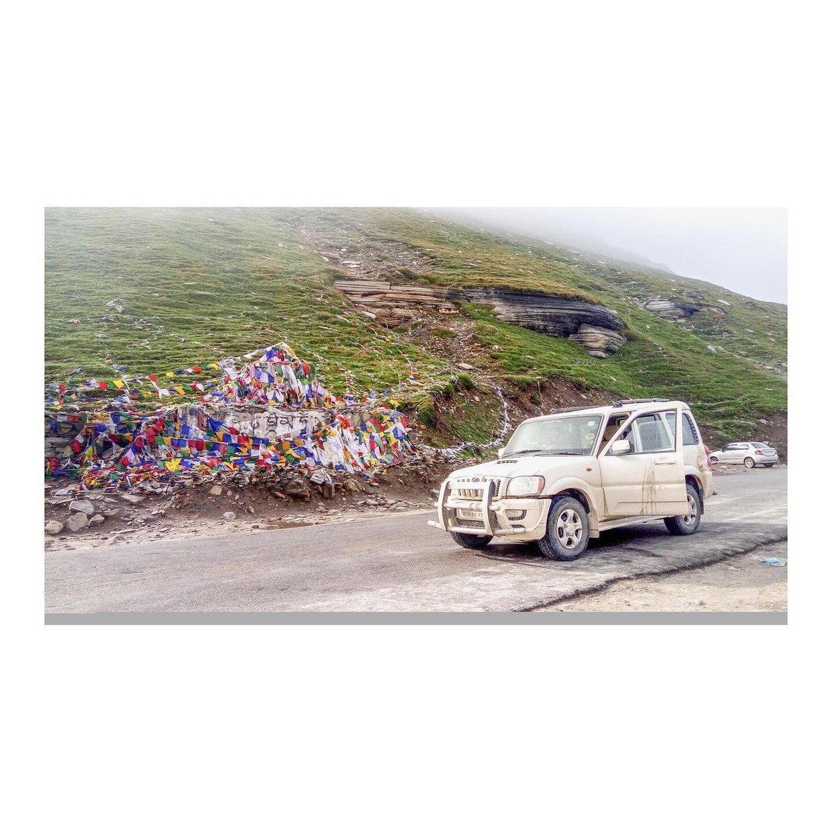 TheIndianRTC's tweet photo. Medieval trade routes of the South- Asian countries, are now known as the great Himalayan passes.
#RTCIndia is taking a Leh expedition & we will be driving through some of these passes aka La.
Featuring -Nakee La, Zoji La, Khardung La, Rohtang La, Chang La & Chushul La #lehchalo https://t.co/0UQrUrJCbj