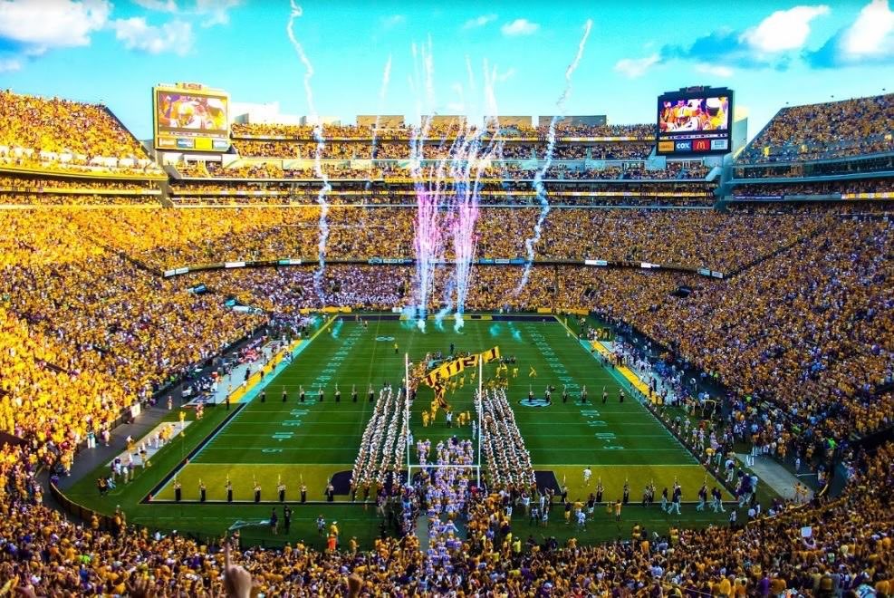 CFBHome's tweet photo. Best Stadium in College Football📍

Round 1 - Poll in comments⬇️

RT - Tiger Stadium, LSU
LIKE - Kyle Field, Texas A&amp;M https://t.co/hhaXnzmGET