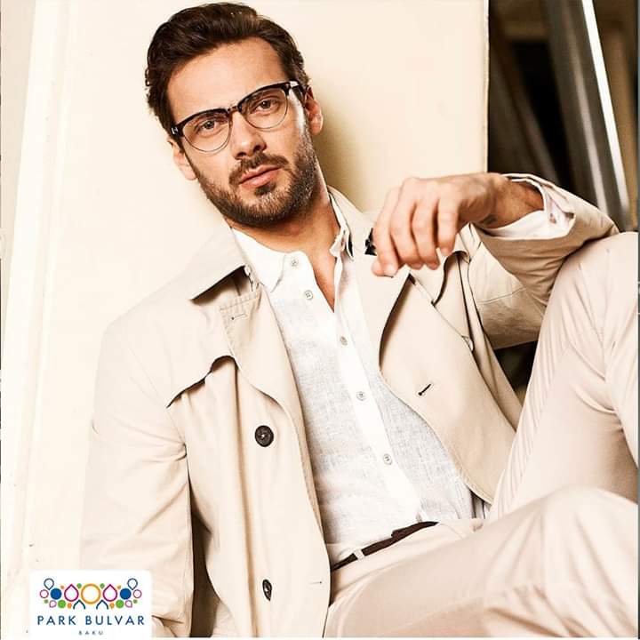 Komfortdan vazgeçmiyən şık beylər üçün "Cacharel"dən möhtəşəm geyimlər!

📍 Park Bulvar TM, 2-ci mərtəbə 
📞 (050) 598 72 18