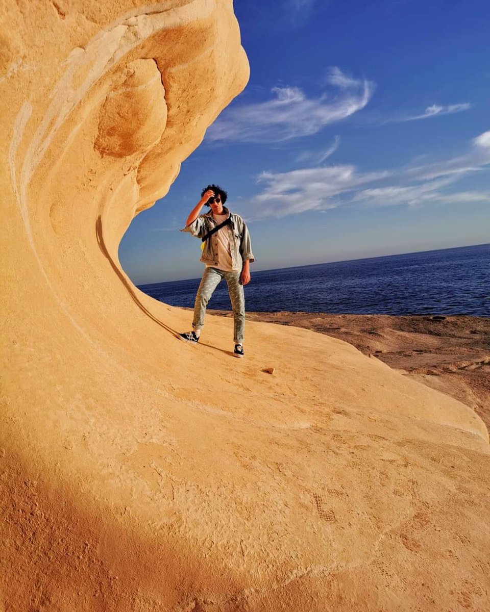 HYPHENHYPHEN's tweet photo. Our first (separated) holiday 😂
Tape 🇪🇸 for Santa
Vote 🇲🇹 for Adam
Vote 🏳️‍🌈 For Line !!! Wtf there's no Breton flag emoji ???!!
D-4 before our German TOUR 😮
.
.
.
. #HHtour #teamHH #HH #Hyphenhyphen #likeboys #youngleaders #lgbtq https://t.co/MAOfrSLTsE