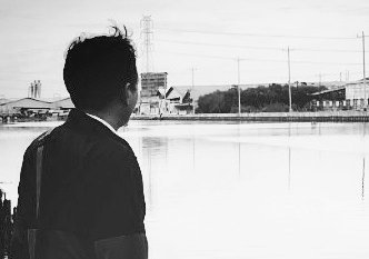 JoPurnomo1's tweet photo. Hari ini rindu tak lagi ada
Mengisi hari dengan cerita

Matahari pun tak memberikan kabar dimana

Namun aku masih duduk disini
Sendiri.. Berteman sepi
Ditemani angin dan sisa panas matahari

Kutunggu hingga petang surut
Dan jalani malam tanpamu

@UsaiSenja https://t.co/ixO5mnghxY