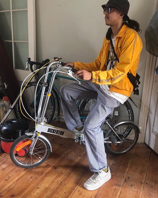 Forsterinc's tweet image. My boy on a bickerton round at a recent project in hackney #sidereturn .
.
.
#conversions #sidereturns #e5 #hackney #interiordesign #designideas #project #design #home #living #city #forsterinc