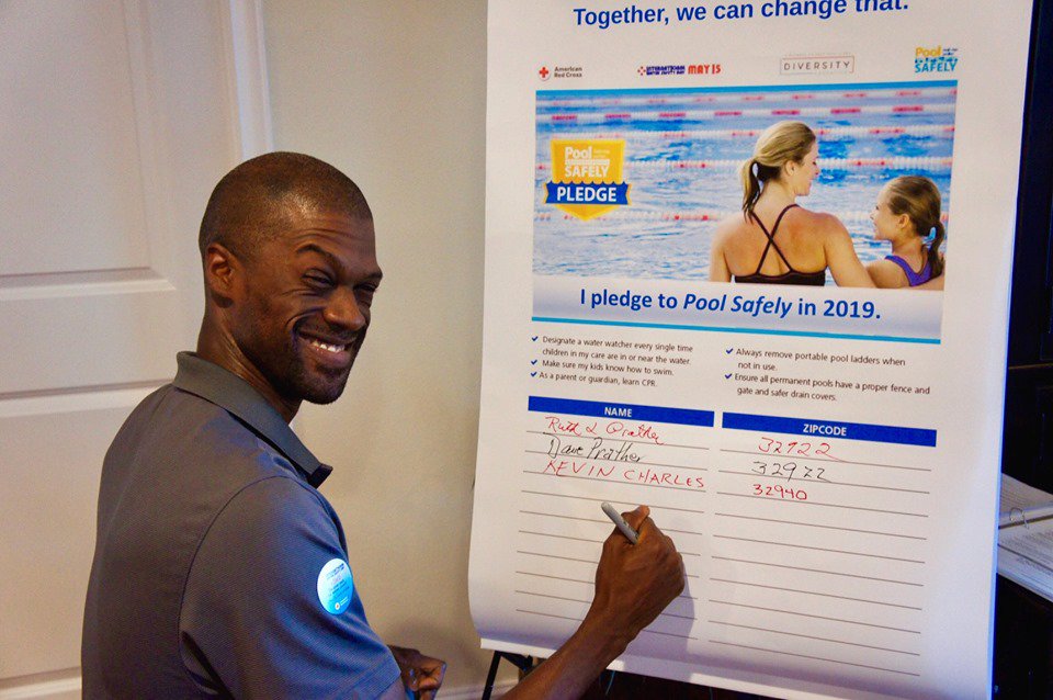 RedCrossNCGC's tweet image. This #InternationalWaterSafetyDay we invite you to join us in taking the pledge to practice lifesaving water safety habits. Visit poolsafely.gov/pledge/ &amp;amp; download the free water safety toolkit and make a commitment to encourage your family and friends to #PledgeItOn!