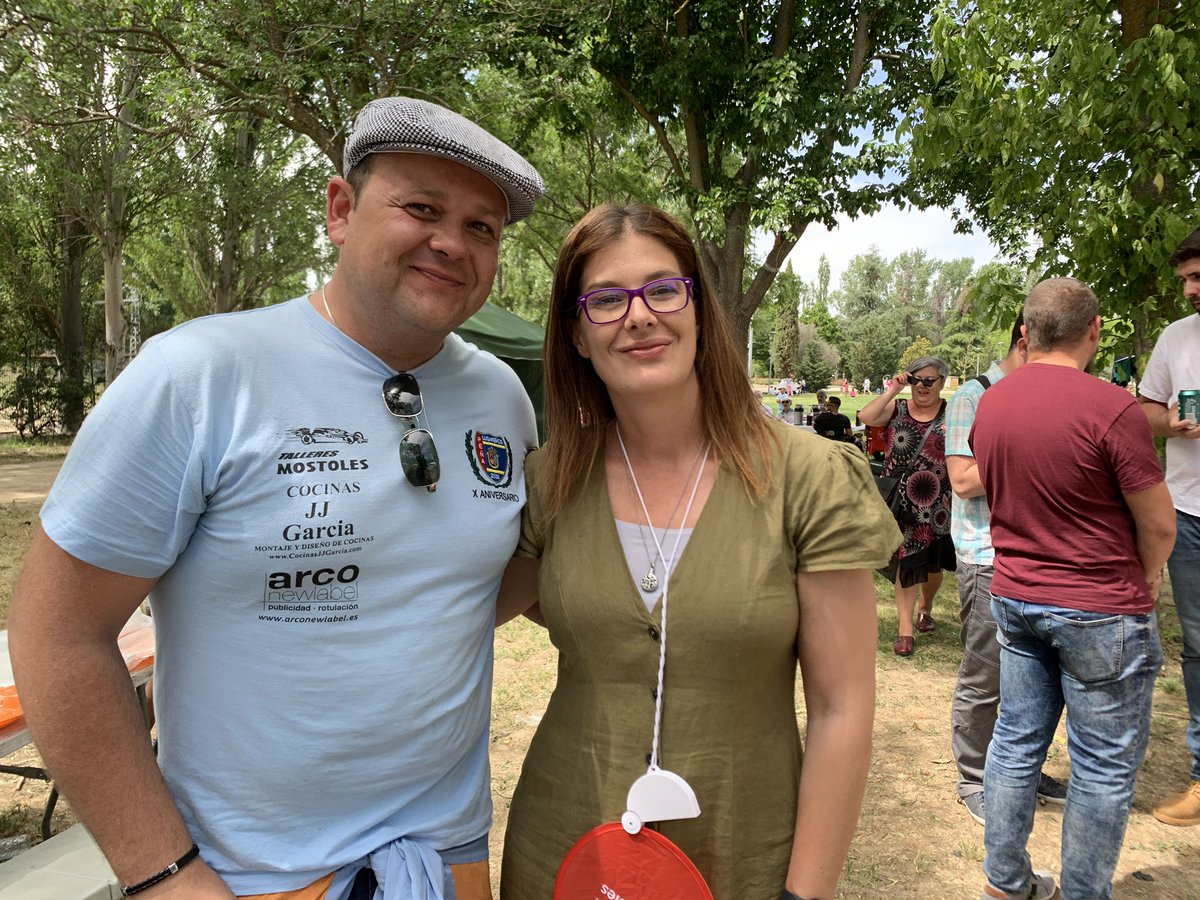 Noelia_posse's tweet photo. Nuestras Peñas, espíritu de nuestras fiestas, de nuestra ciudad, celebran hoy #SanIsidro en el Parque Del Soto. Gracias, como siempre, por vuestro cariño, por hacernos sentir siempre entre amigos #JuntosHacemosCiudad https://t.co/GOMihMvaJp