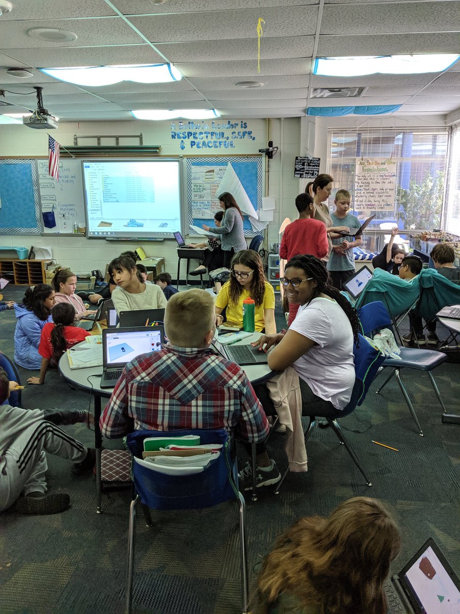 RSD_Innov8Lrn's tweet photo. Really enjoyed working with 5th grade students at Ballwin Elementary today on 3D design. Looking forward to seeing their final projects. #RSDSTEM https://t.co/731dY8POSy