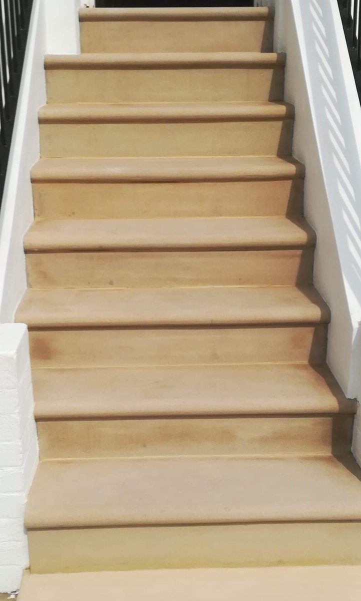 StoneworksL's tweet image. Yorkshire bullnose steps.
LONDON STONEWORKS SPECIALIST