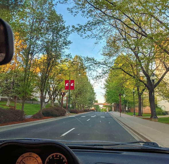 wsmagazine's tweet photo. That feeling you get as you drive up #stadiumway in the heart of #WSU Pullman. #GoCougs https://t.co/x7xl4HtfRU
