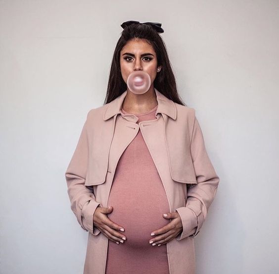 amer_pregnancy's tweet photo. Happy BUMP day ladies! We are halfway through the week :) 
#BumpApprecitation #RespectTheBump #JustKeepPushing https://t.co/aUzeYe9RwZ