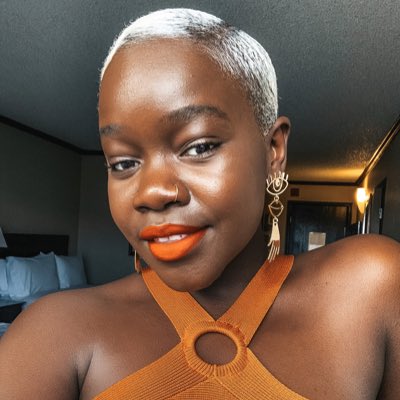 Brighten your TL😊 Happy Wednesday beautiful people #NewProfilePic
