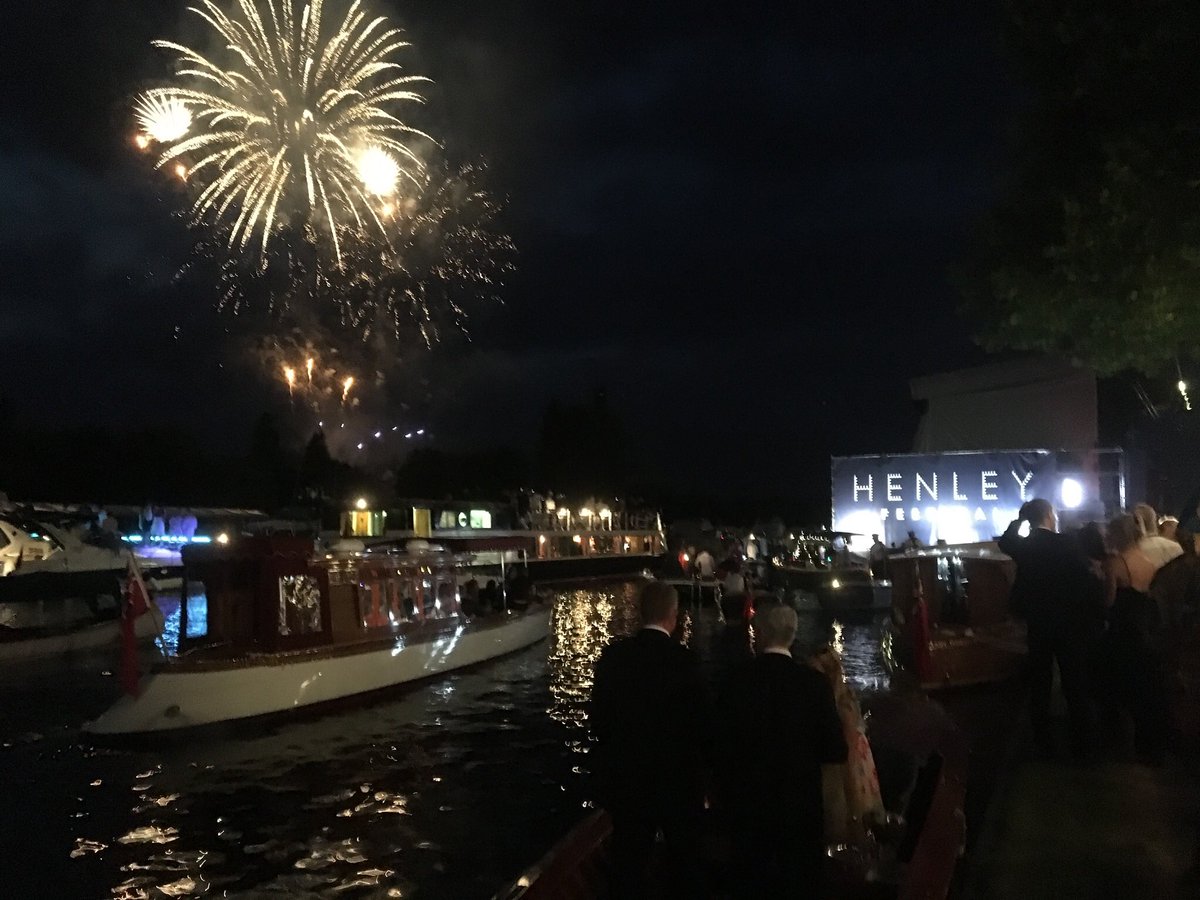 Why not do @henleyfestival in style..? Stunning river views opposite festival grounds...

Wednesday 10th @BoyGeorge available, Thursday 11th @jessieJ available....

@skyeyevideo @chiltern_chase @ItsaPeopleThing