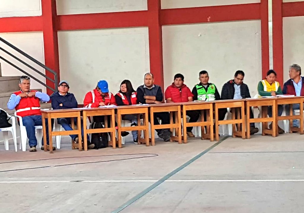 RichardArcePeru's tweet photo. Estamos en #Pacobamba, #Andahuaylas, cumpliendo el acuerdo asumido, para fiscalizar y participar en la reunión con la comunidad y los funcionarios de @ProviasNac_Peru  con el fin de que la construcción de la carretera se realice de acuerdo a ley y en beneficio de la comunidad https://t.co/HTOoMYAQfT