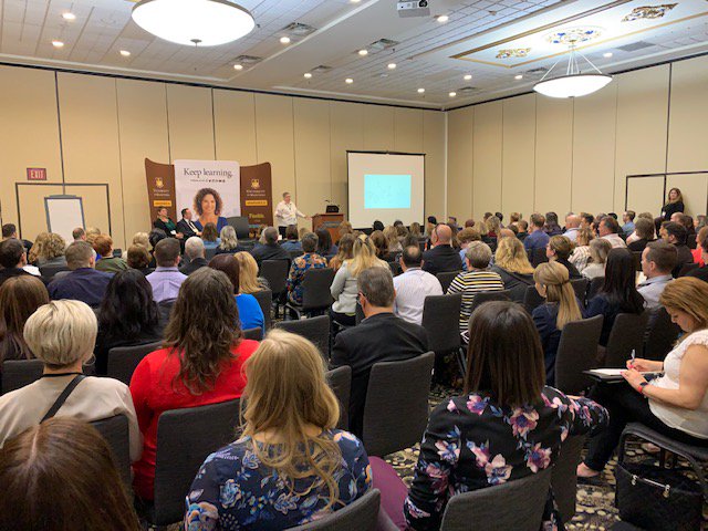 umextendeded's tweet image. This morning we sponsored the “Accountability from the Inside Out” breakout session at #QNETMB19 Conference for Leaders. We&apos;re thrilled to particaipate and to help @QNETManitoba to foster leadership excellence with our #professionaldevelopment programs. #UManitoba #KeepLearning