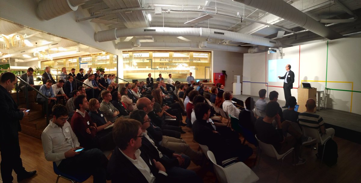 BeCentralBxl's tweet image. Full house tonight for the BCG Gamma "Making #AI Real in Business" night! Inspirational and practical talks followed by a network session (including some of our residents!)