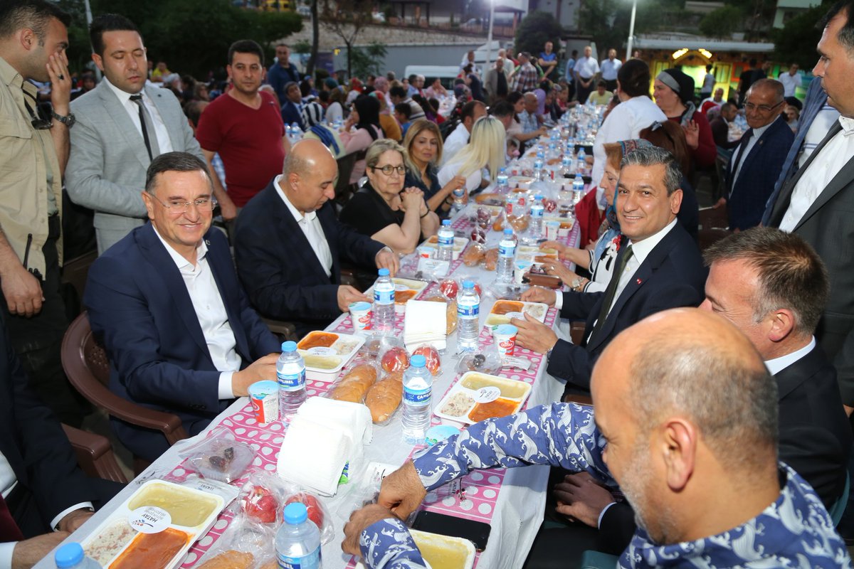 Lütfü Savaş