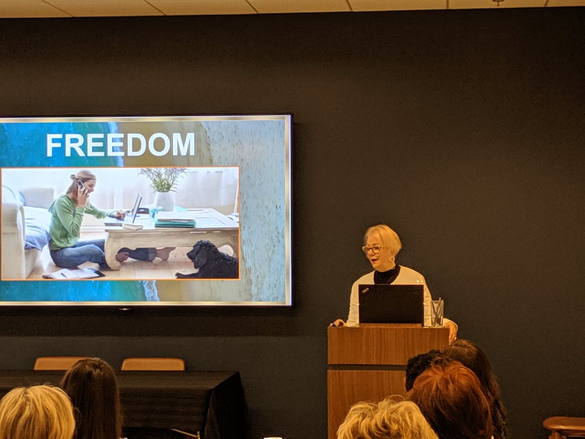 Modenus's tweet image. #ModenusTalks speaker @tkpleslie shares tips on making passive income. #DHSKS19 #SKSNapaEDC