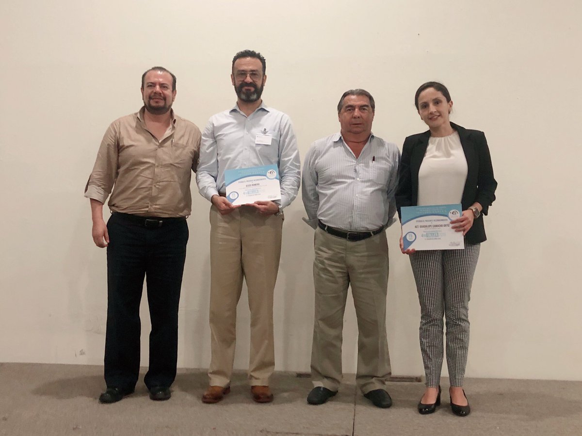 Continuando con nuestra capacitación y profesionalización, hoy tuvimos nuestro taller de Reaseguro y Seguro de Obra Civil con Guadalupe Camacho y Jesús Romero, ambos expertos en el tema que nos aportaron mucha información.