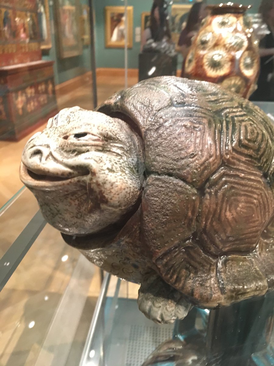 SarahM_Griffin's tweet photo. Beautiful @AshmoleanKrasis session by @lidiazdomingues looking at fashion, which culminated in designing outfits inspired by the @AshmoleanMuseum's collections. Oh, and did I mention our Pre-Raphaelite gallery visit where I met THIS GUY👇 #BestTortoise #TeachingWithObjects https://t.co/iIrEsKVjfR