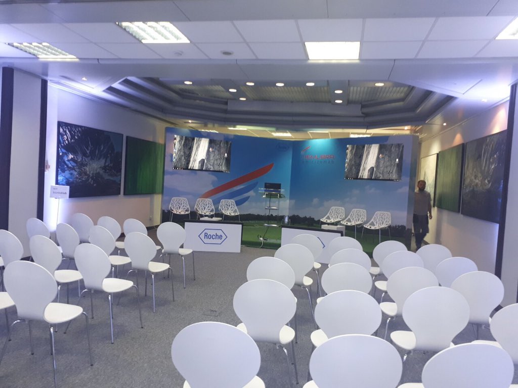 Ako planirate prezentaciju, korporativnu proslavu ili konferenciju, na pravom ste mestu. U nasoj #salaLondon mozete ugostiti do 100 ljudi. #conferenceroom #meetingvenue #officebuilding https://t.co/KL2PrzCZ2g