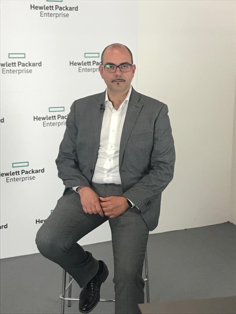 IFIConsulting's tweet image. Il nostro Innovation Manager @russofranc racconta al #sergente @MarcoLorux i nuovi investimenti e  progetti della nostra azienda #managedserciceprovider #IT #DataDrivenSociety #HPEDiscoverMore #IdeasForInnovation