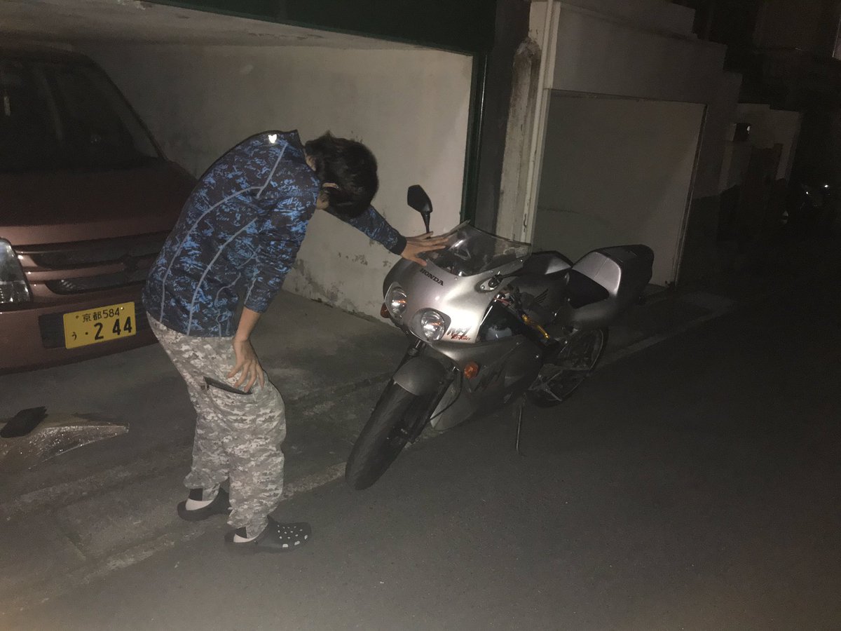 WORKS_BK's tweet photo. 良い人に巡り会えたね！
手塩にかけたNS-1。嫁に行きました。
可愛がってもらえよ！オーナー様と駆け回れよ！
#ワークスBK
#NS-1
#中古バイク販売
#京都
#NS系カスタム https://t.co/qZSsNyGOxd
