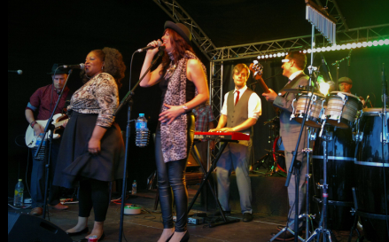 TheFalknersArms's tweet photo. One of our faves, Groove Republic, return on Saturday night, and if you like to strut your funky stuff then this is the perfect band for you! 
The area’s premier 70s and 80s Funk, Soul and Disco covers band returns to the area’s premier live music venue!
https://t.co/vXbAjcP2VV https://t.co/CHhJvCQx1I