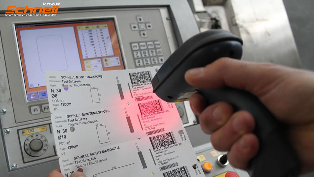 SchnellSoftware's tweet photo. Un operador precisa 45 segs./pieza para insertar una pieza con toda su geometría. Con un sistema de transmisión de información por códigos de barras, minimizamos el tiempo en 2 segs😉 ¡Es un gran ahorro de tiempo! #SchnellSoftware #Ferralla #software #Acero #Ingeniería https://t.co/kFCNOgZTDm