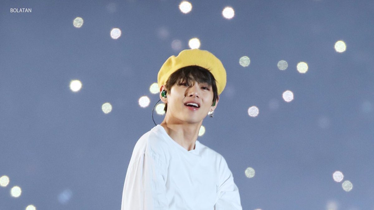 M0NI95's tweet photo. uwu he's the cutest https://t.co/u5M70asjUx