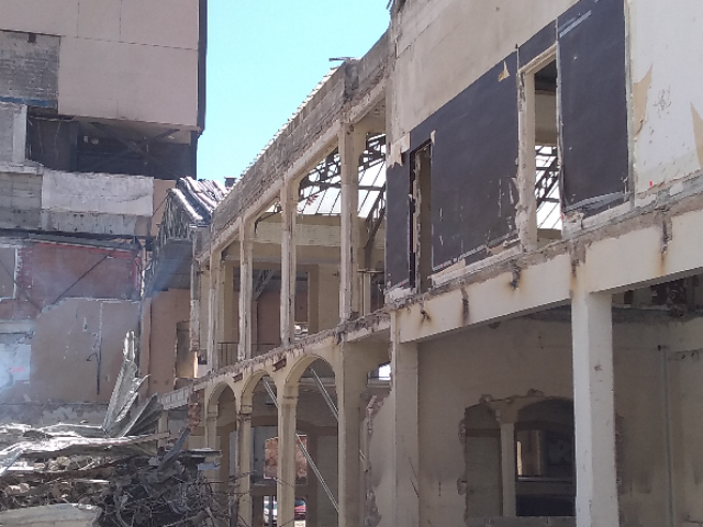 map_architectes's tweet photo. #mapactus #suividechantier #LaTransat #Toutcasser Schumann, début Renaissance : https://t.co/vEnBUiJ0WH https://t.co/sriSAjmti9