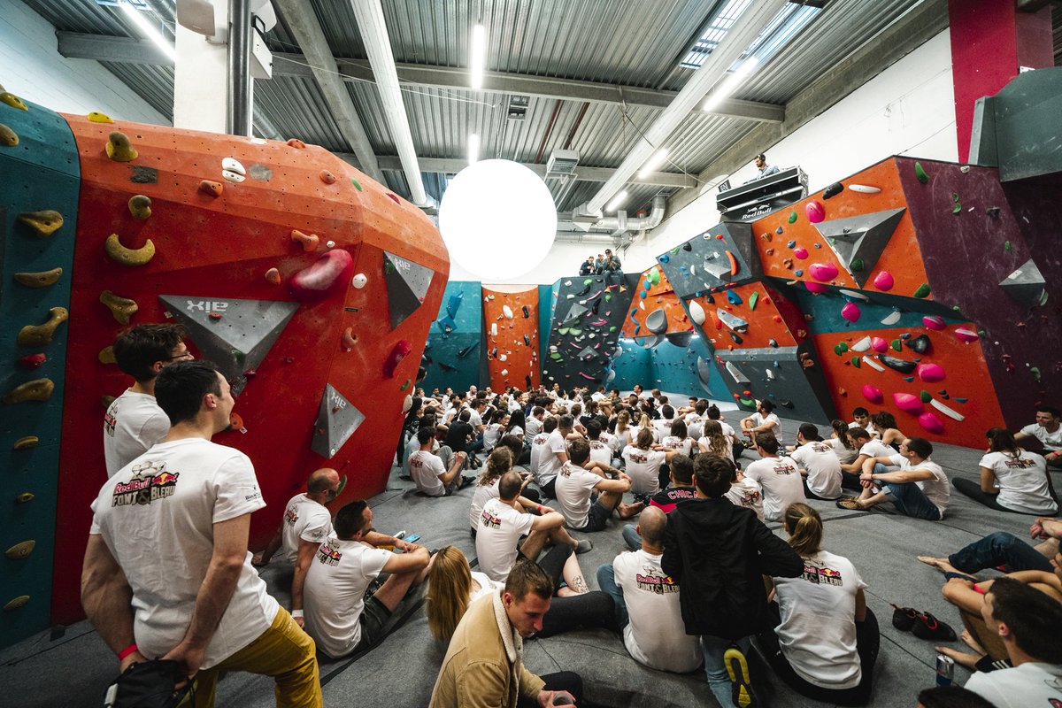 Toutes les photos de la Qualification #redbullfontainebleau à B'O1, vendredi 10 mai dernier 👀 >>> 
blockout.fr/bo1-cergy/actu…