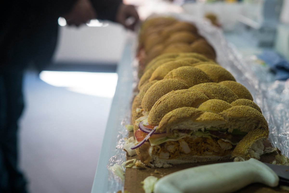 varcongaming's tweet photo. OH BABY! Look at this beautiful 6 foot sandwich that @SUBWAY provided us for our launch day  🥖 https://t.co/IfRNcZsksU
