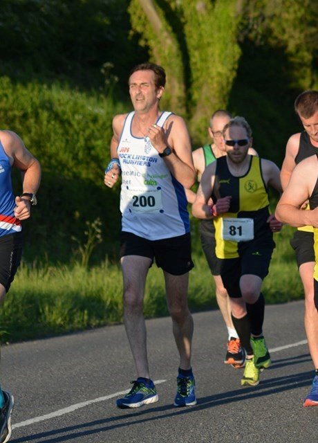 VegeRoadRunner's tweet photo. #YorkDistrictRoadRaceLeague 2019 #Tadcaster10K Chip time 44:24 #Tadcaster #10k #roadrace #pocklingtonrunners #pockrunners #pocklington #york #running https://t.co/zS48qDZaKZ