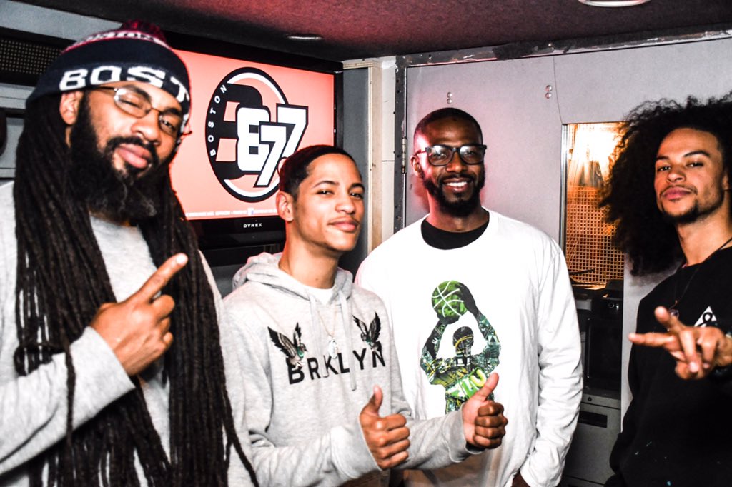 rexyfortyfive's tweet photo. Special thanks to @ma._zing &amp; @lukiespitta they make up @sonicselection for coming on @smokinrhymes #goodvibes #goodmusic #music #hiphop #rap #reggae #soul #420 #marijuana #cannabis #poetry #poets #poetrycommunity https://t.co/K5dCC3RzOn