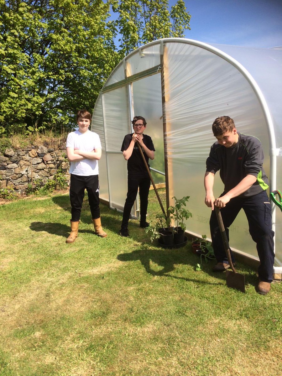 BanffAcademyBXA's tweet photo. The poly tunnel has now arrived at Banff Castle. This will help our Wheelbarrow Project expand their partnership work in our local community #Tescobluetokens #outdoorlearning #buildingskills https://t.co/zcgf4qSAnq