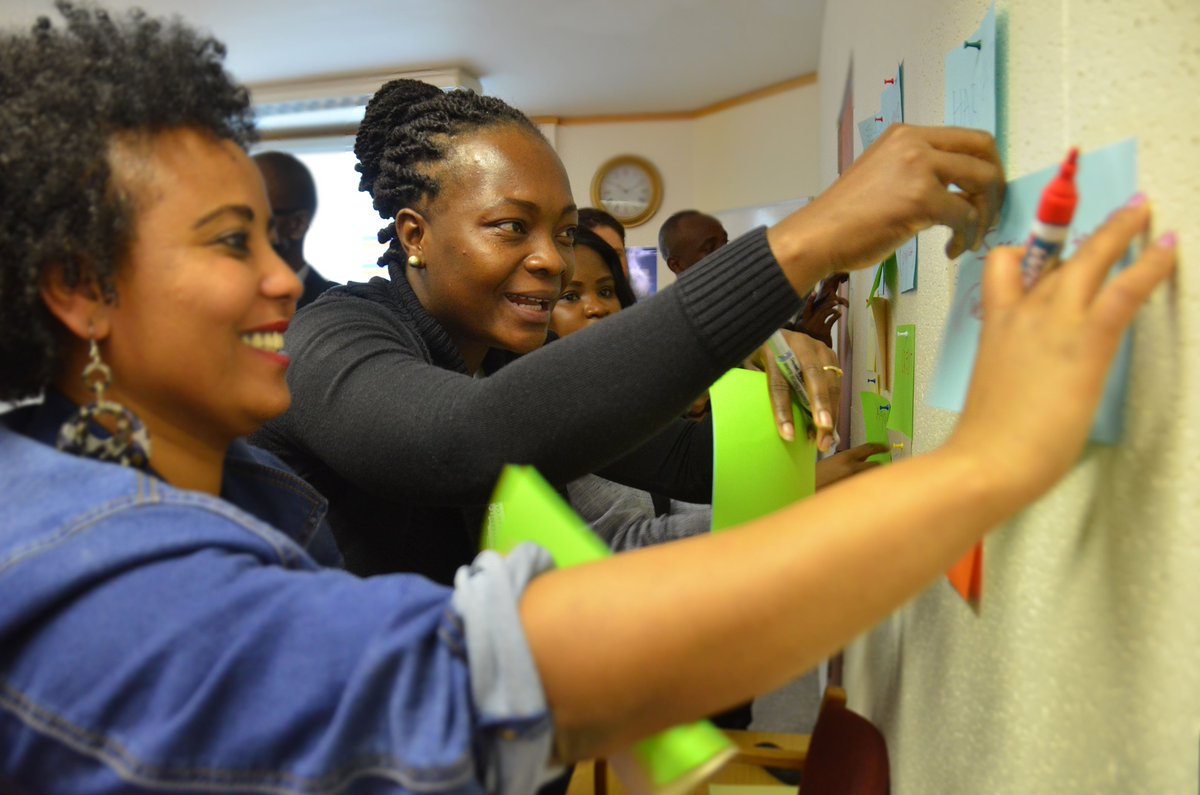 PLAASuwc's tweet photo. Themes covered on Day 3 of the #YARA Training Workshop:
- From #FoodSecurity to #FoodSovereignty
- Connecting the #food and #land questions: From food sovereignty to land sovereignty
#AgrarianQuestion @FutureAgrics @UWConline https://t.co/tDLECvG678