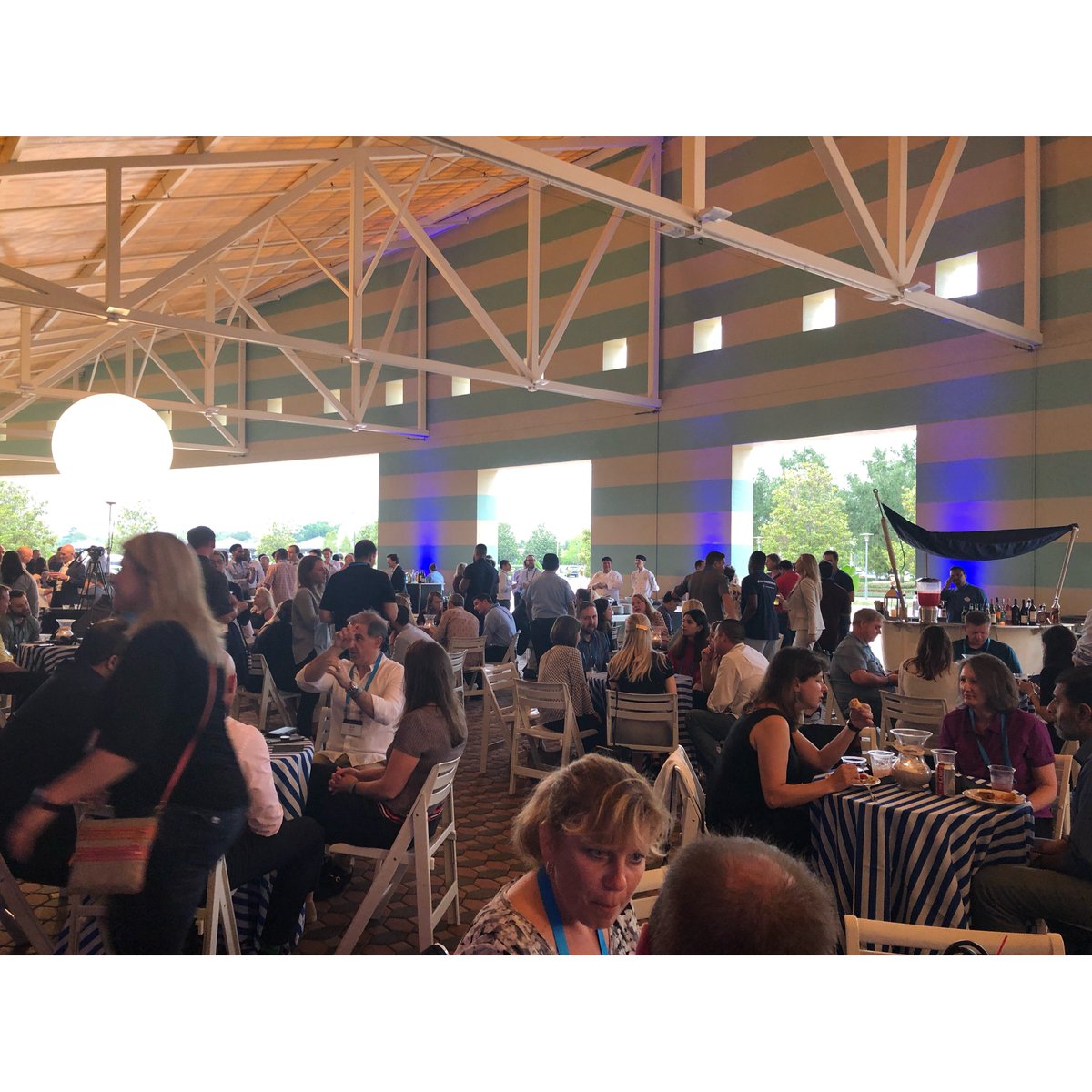 IONTreasury's tweet photo. Packed house at the #IONConnectION Welcome Reception last night. Networking is a key highlight of the event - customers enjoy meeting and spending time with peers. https://t.co/bYMjN4vZWs https://t.co/hSy7HwIx1b