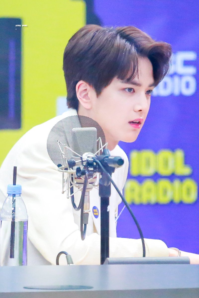 aprilwind_'s tweet photo. [HQ] 190513 영훈 @ 아이돌라디오

https://t.co/0wYOlJ0Hwg
https://t.co/nWrv0aHL8T
https://t.co/ZWql6pDEcf
https://t.co/ZyMe4JOcGt

#영훈 #더보이즈 #Younghoon #TheBoyz https://t.co/rZYq7EEVjo