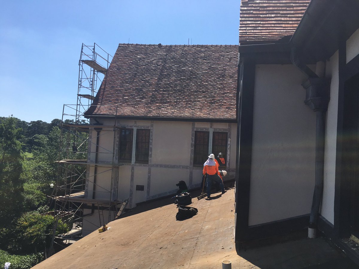 Amazing crew just finishing up removing 4,000 concrete tiles by hand at #EastLakeGolfClub.  Looking forward to putting on a copper roof over the new veranda.  #complexroofing #craftsmanship