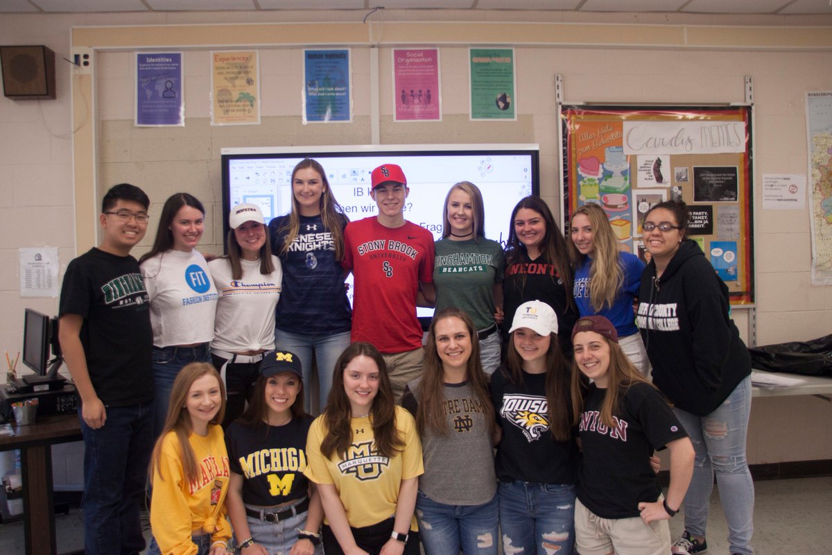 danielle cardi tweet media