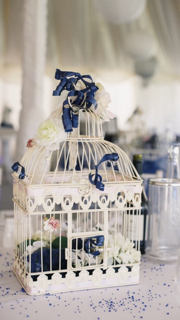 LEventsPage's tweet photo. Wedding Wednesday Special offer running for this week only! 🎩 💍
50% off when you hire any of the following centrepieces💖
* Small centrepieces
* Fishbowls * Birdcages
* Martini Glasses
* Cylinder Vases
* Wood slices
#centrepieces #weddingwednesday #eventsplanner #weddings #hire https://t.co/9xaceqZ6zF