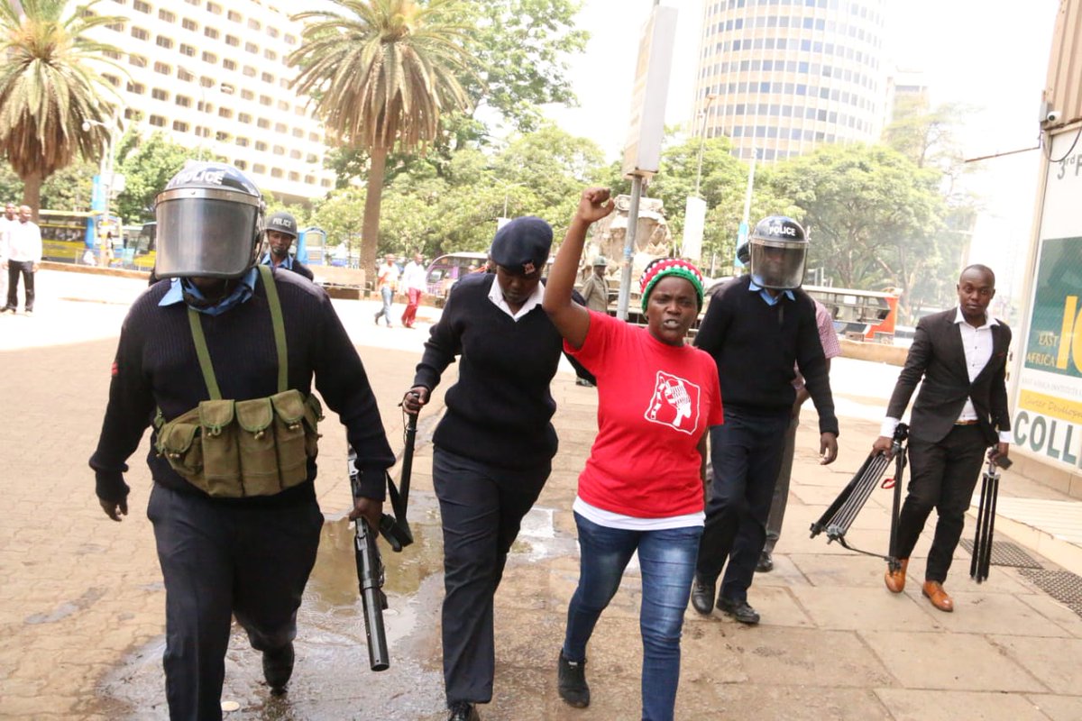 solo_ambuku's tweet photo. @MkayhH @RepublikFree @TrackTheCorrupt @SolomonKarori2 @gene_muriuki @BernadetteMuyom @MannMach @Belive_Kinuthia @Citizen_Alert1 @Anon1KENYA @K_ONyamokami @MukamiWaEmbu @JuliusMmasi @swMurabacha "Silence construes consent ......." #ResistCorruptionKE , #RevolutionKE now, #RevolutionIsNotTreason ! #redv π https://t.co/3Yt3mNvrc1