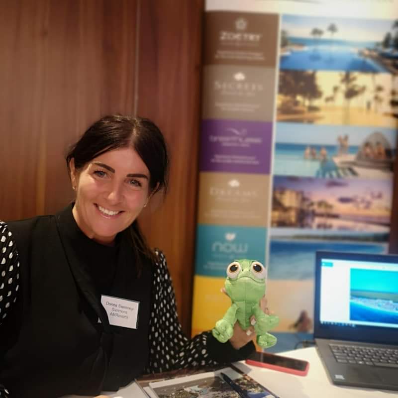 paulinekwasniak's tweet photo. Our chemelon has already travelled around Europe, attended top industry events or meet our suppliers. Follow his journeys on our social media channels. Next stop Dublin, Frankfurt, Szczecin, Gdansk . #eventprofs #turnedsee #meetingprofs #uniquevenues https://t.co/BqXiQhkPIy