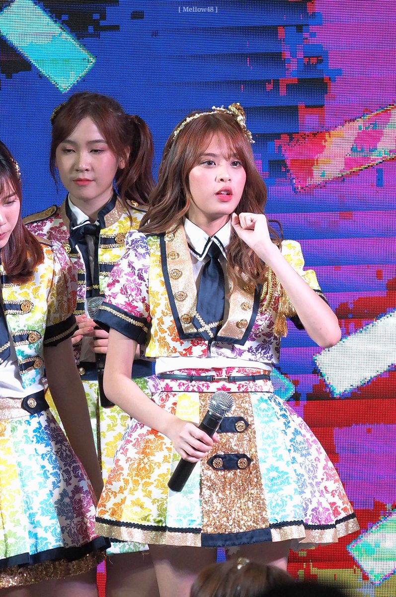48_mellow's tweet photo. ตู้เพลง อะไรทำไมน่ารัก 🎶🎵🎤🎤🌈🌈
The Ska x BNK48 14/04/2019 Central World
ติดตามน้องโมบาย ได้ที่ Mobile BNK48
Page Facebook
https://t.co/yOqWVycBR2
Instagram
https://t.co/dC1stPLgEU
#MobileBNK48
#TheSkaxBNK48
#BNK48
#Mellow48
//TaMaO https://t.co/PjwGXq4DVf