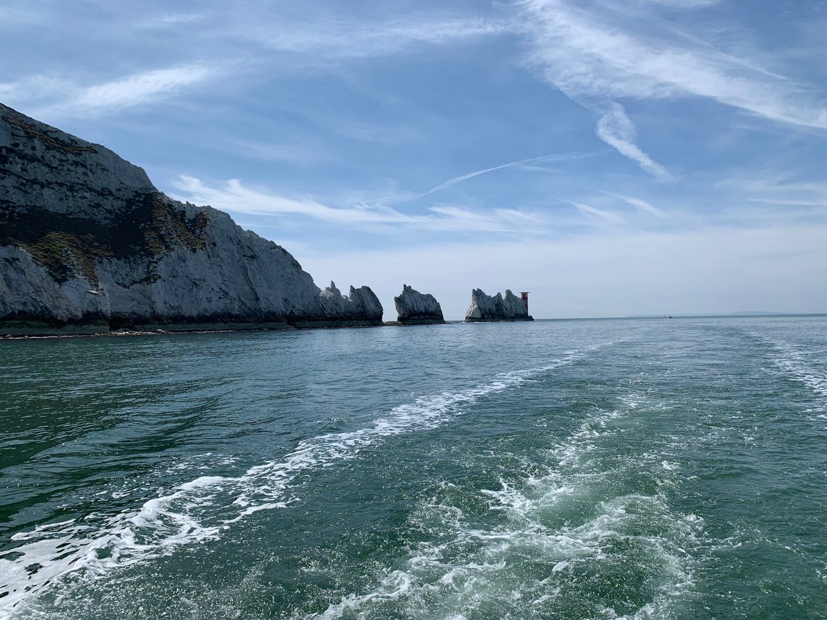 CFCPrepTrips's tweet photo. Another epic day for Year 5. The Needles are as beautiful as ever. #bringinglearningtolife https://t.co/haezjwEa7M