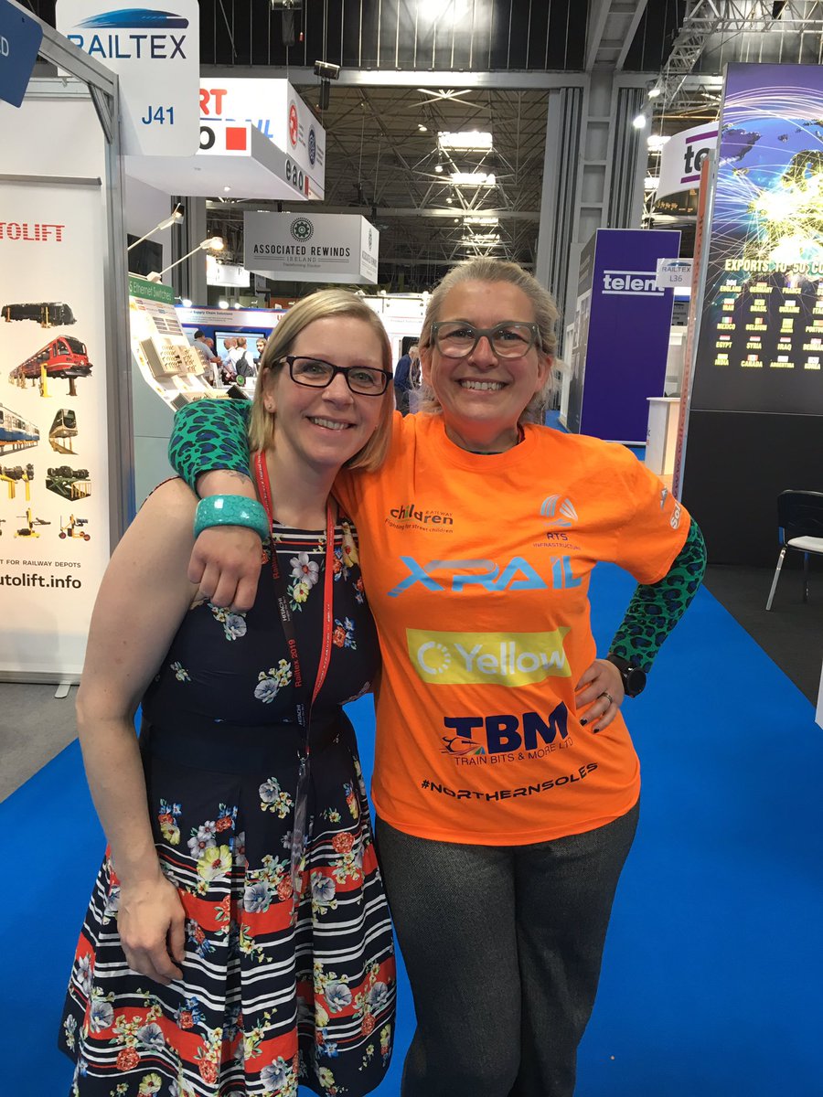 RaiLathe's tweet photo. Look who I found! Thanks @summit_north @LUCYLucyprior rocking the best t shirt ever @Railtex https://t.co/uVCkEbr3sf