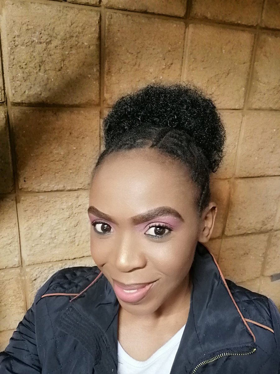 mazetnje's tweet image. Today I was #feelingme, #feelingcute #CuteGirl, #SmileMore