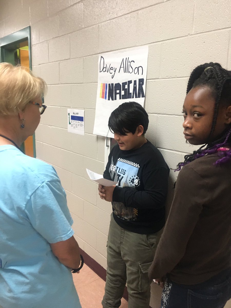 FlashyFleming's tweet photo. So proud of our 4th graders for working so hard and courageously standing before the entire school and parents to present their speeches on famous Alabamians! @GreenValleyElem #GVESpride #waxmuseum #famousalabamians https://t.co/9xjUfbEkUR