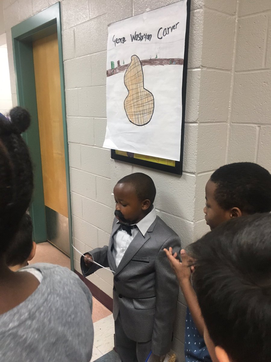 FlashyFleming's tweet photo. So proud of our 4th graders for working so hard and courageously standing before the entire school and parents to present their speeches on famous Alabamians! @GreenValleyElem #GVESpride #waxmuseum #famousalabamians https://t.co/9xjUfbEkUR